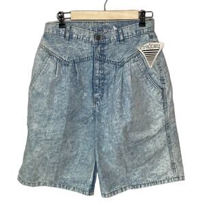 Vintage Chicory Acid Wash High Waist Pleat Front Jean Shorts NWT - Women's 14